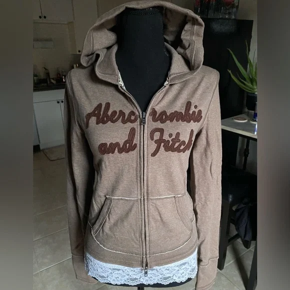 Vintage Abercrombie light brown zip up hooded sweater! - Picture 9 of 12